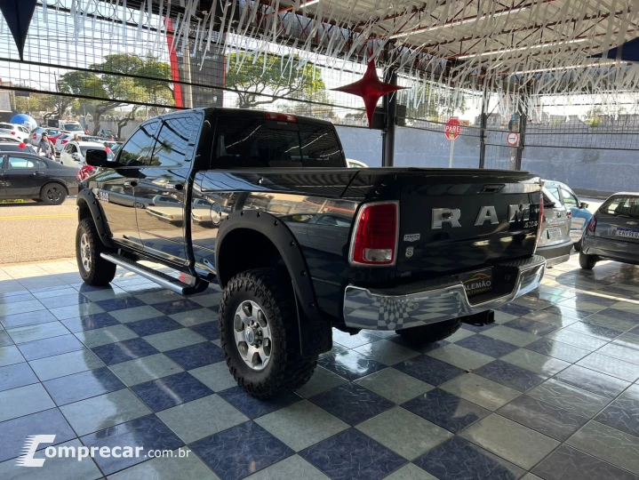 RAM 6.7 2500 Laramie 4X4 CD I6 Turbo