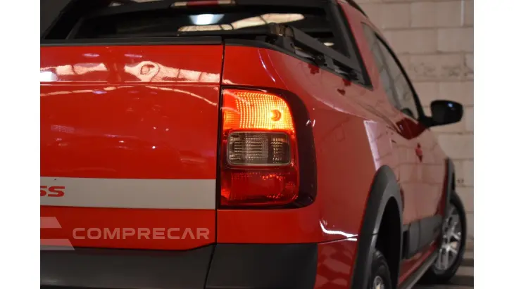 SAVEIRO - 1.6 CROSS CE 8V 2P MANUAL