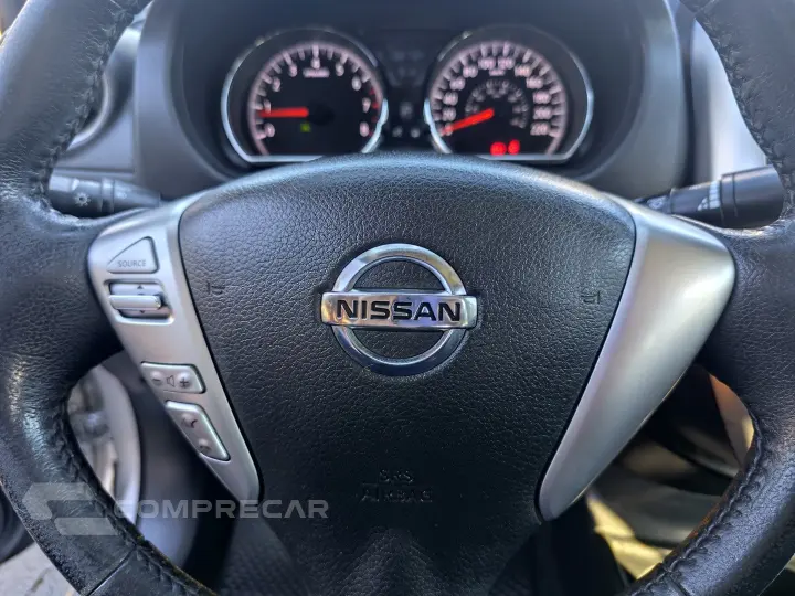 VERSA 1.6 16V FLEXSTART SL 4P XTRONIC