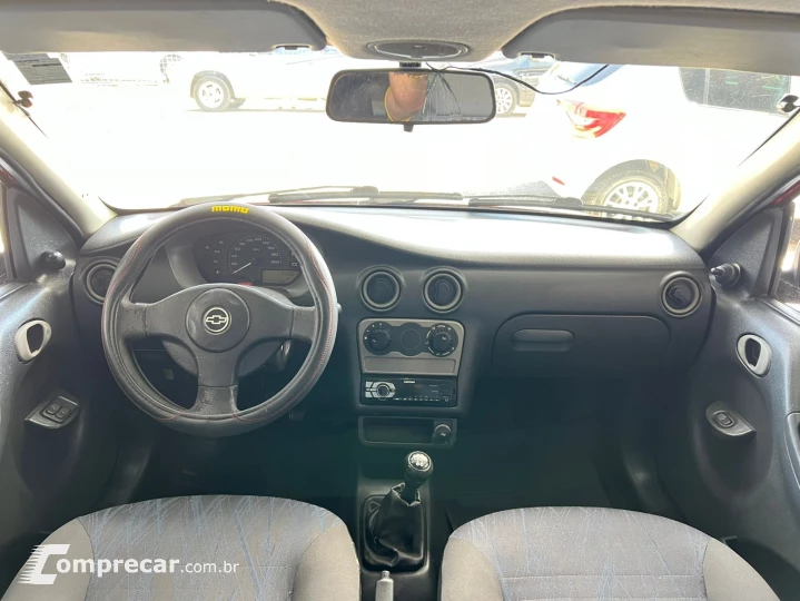CELTA 1.0 MPFI Life 8V