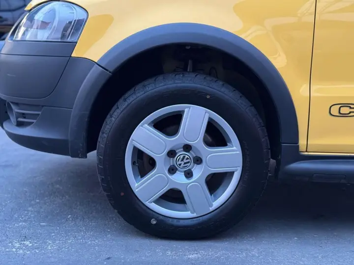 Crossfox 1.6 MI FLEX 8V 4P MANUAL