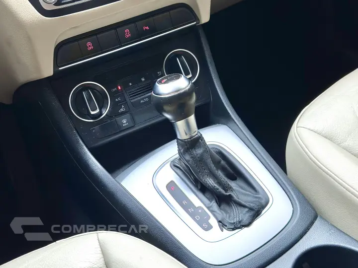 Q3 1.4 TFSI AMBIENTE PLUS FLEX 4P S TRONIC