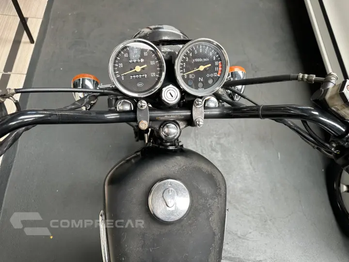 Intruder 125