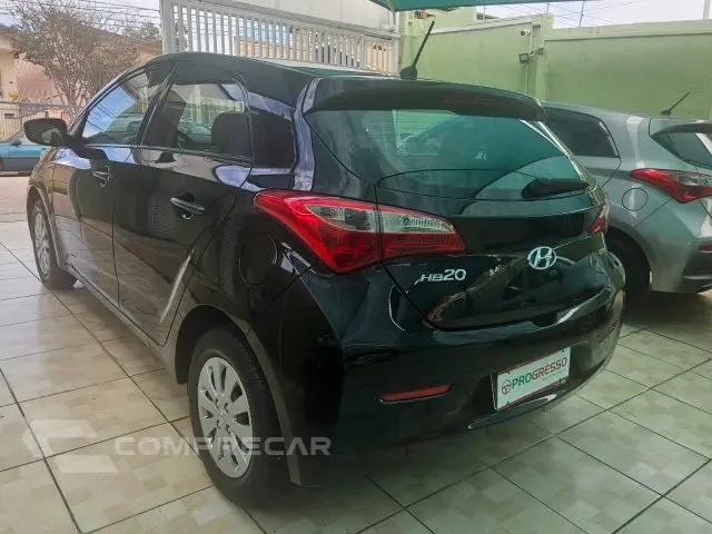 HB20 - 1.0 COMFORT PLUS 12V 4P MANUAL