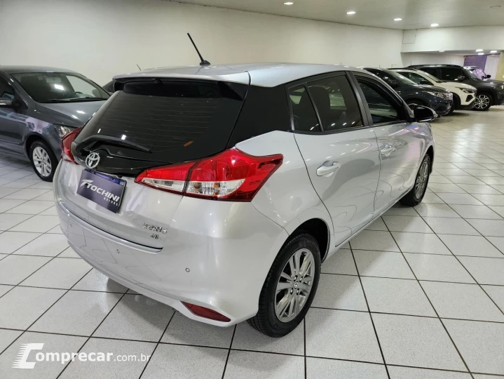Yaris Hatch 1.5 16V 4P FLEX XL PLUS CONNECT MULTIDRIVE AUTOM