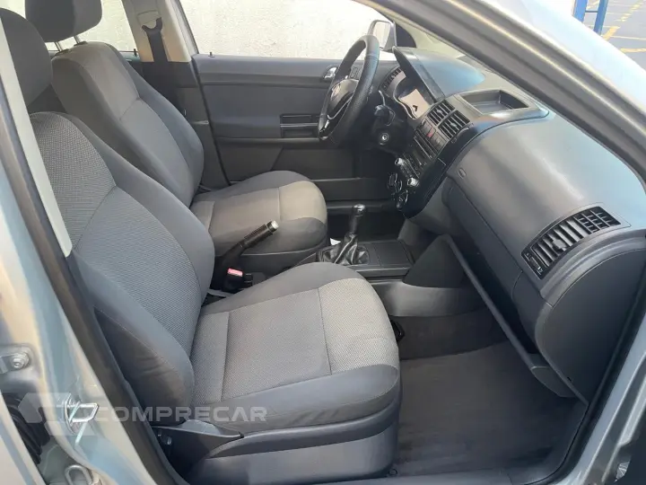 POLO 1.6 MI 8V