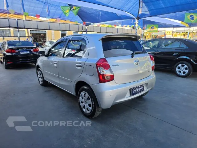 ETIOS HATCH - 1.3 XS 16V 4P MANUAL