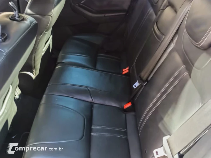 Focus 2.0 Titanium Sedan 16V Flex 4P Automático