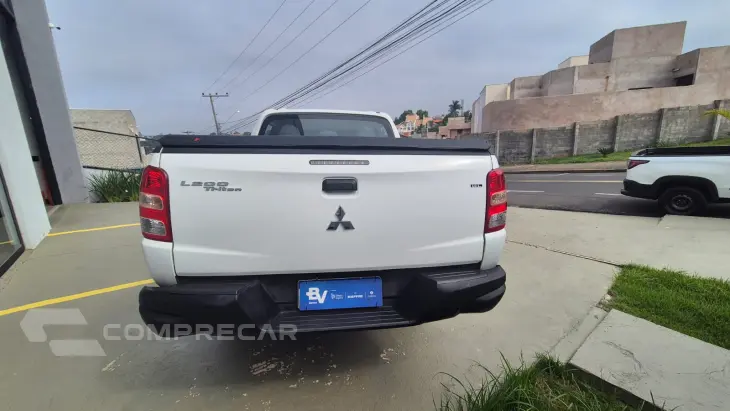 L200 TRITON 2.4 16V Turbo Sport GL CD 4X4