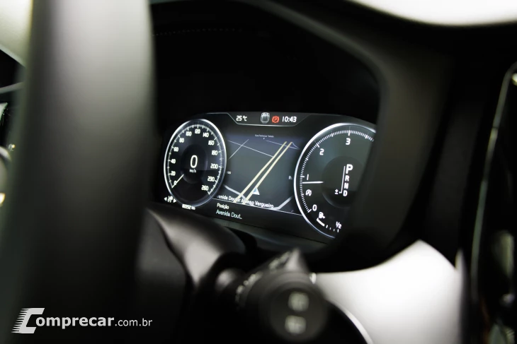 XC60 2.0 D5 Momentum AWD Geartronic