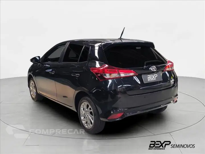 YARIS 1.5 16V XS Connect