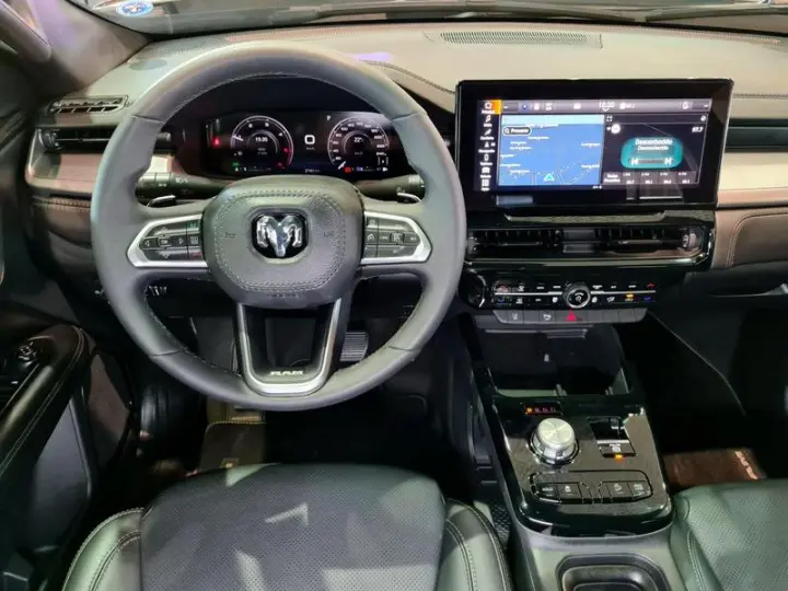 RAMPAGE REBEL 2.0 TB CD 4X4 DIESEL AUT.