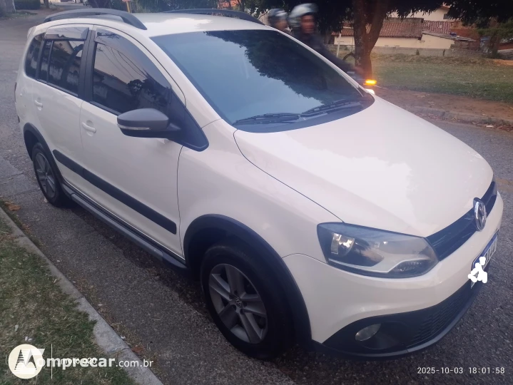 SAVEIRO 1.6 Cross CD 16V