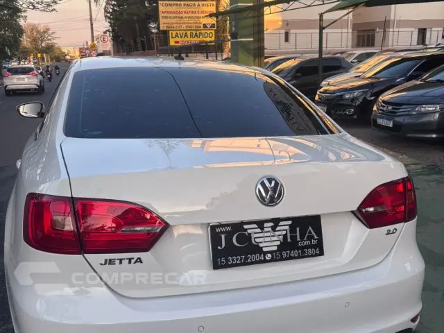 JETTA - 2.0 COMFORTLINE 4P TIPTRONIC