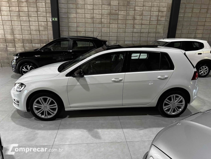 GOLF 1.0 TSI COMFORTLINE 12V TOTAL FLEX 4P MANUAL