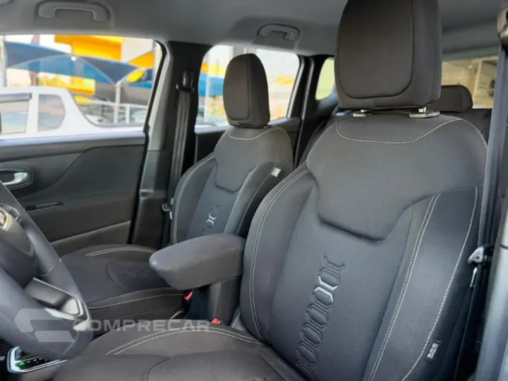Renegade Sport T270 1.3 TB 4x2 Flex Aut.