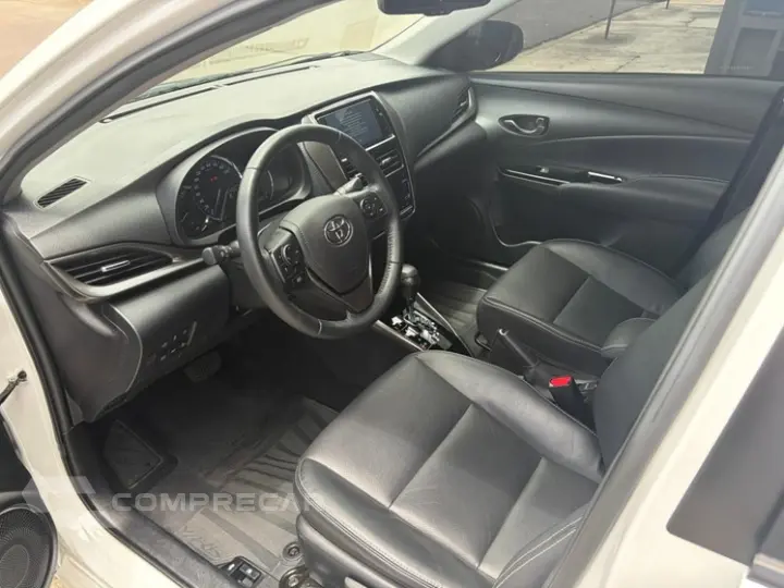 YARIS 1.5 16V Sedan XLS
