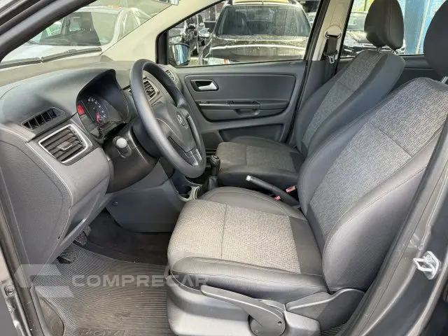 FOX - 1.0 MI 8V 4P MANUAL