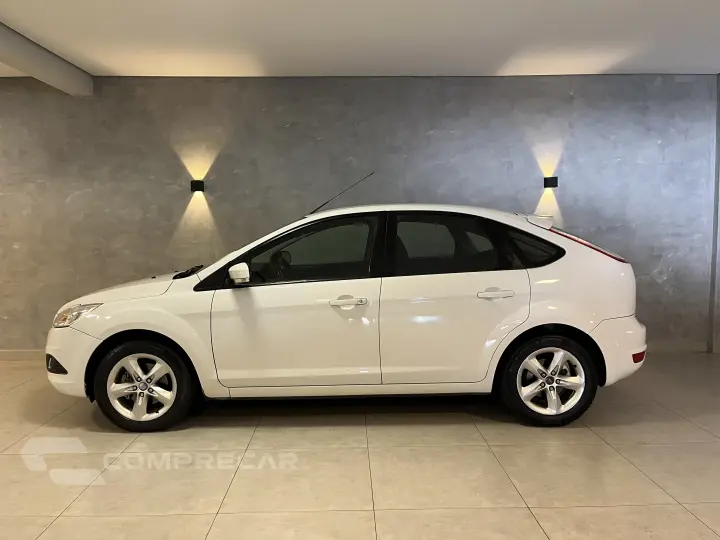 FOCUS 1.6 SE Plus 16V
