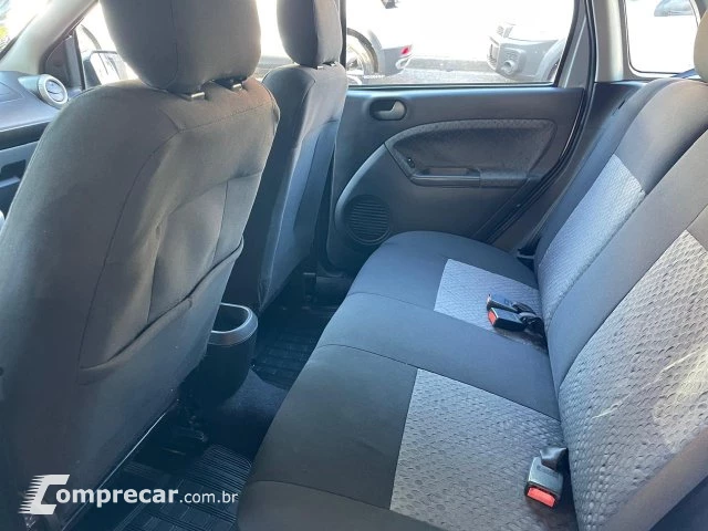 FIESTA HATCH - 1.6 ROCAM HATCH 8V 4P MANUAL