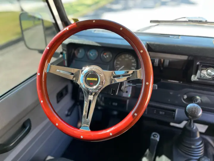 DEFENDER 2.5 SW HCPU 130 4X4 TURBO DIESEL 4P MANUAL