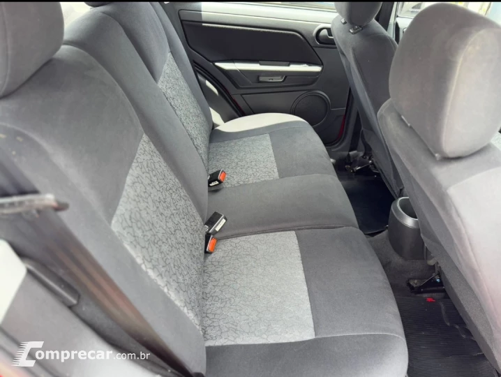 ECOSPORT 1.6 XLS 8V