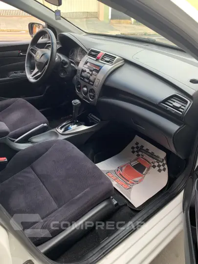 CITY 1.5 LX Sedan 16V