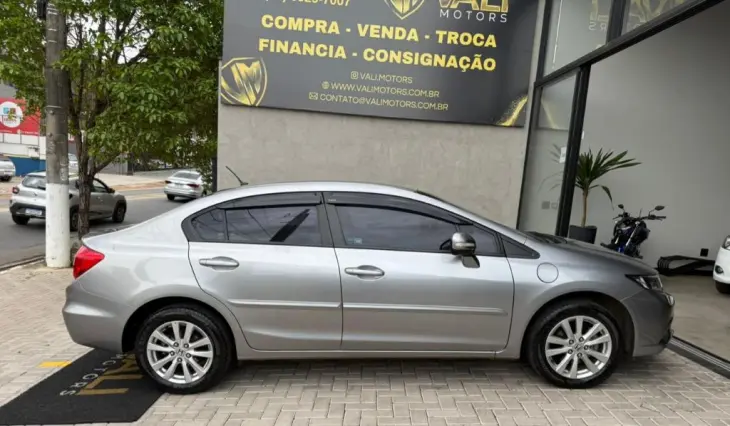 Civic Sed. LXL/ LXL SE 1.8 Flex 16V Aut.