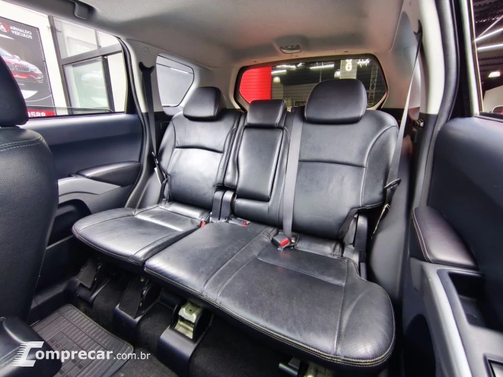 OUTLANDER 2.0 16V 160cv Aut.