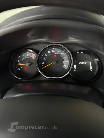 LOGAN 1.0 12V SCE ZEN