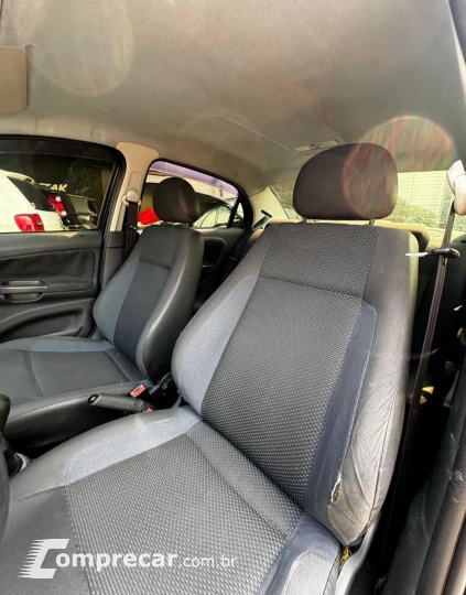 VOYAGE 1.0/1.0 City Mi Total Flex 8V 4p