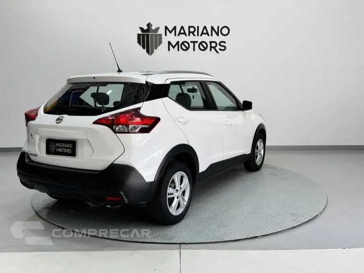 KICKS 1.6 16V FLEXSTART S DIRECT 4P XTRONIC