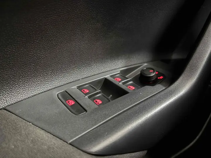 NIVUS 1.0 200 TSI TOTAL FLEX COMFORTLINE AUTOMÁTICO