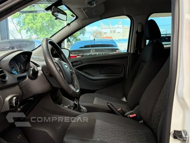 KA - 1.5 TI-VCT SE SEDAN MANUAL