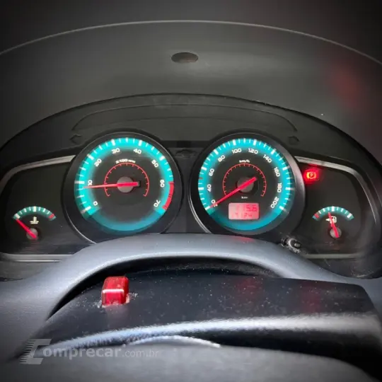 S10 2.4 MPFI Advantage 4X2 CS 8V