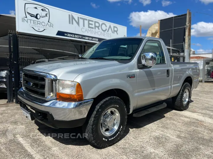 F-250 4.2 XLT 4X2 CS V6