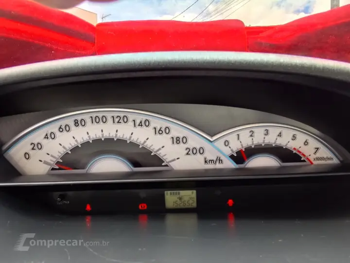 ETIOS 1.3 XS 16V FLEX 4P MANUAL