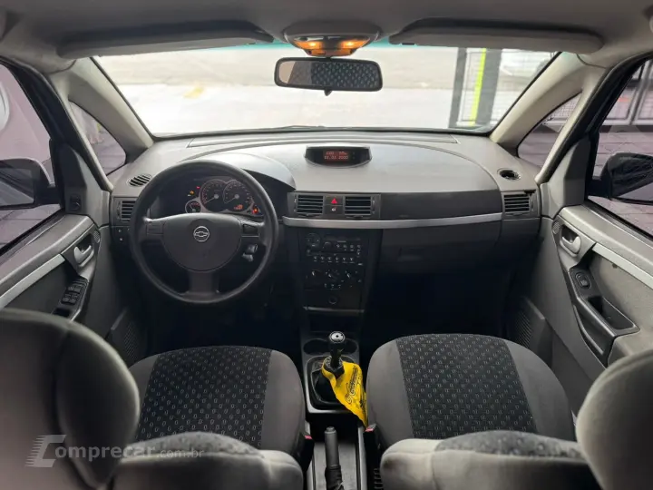 MERIVA 1.8 MPFI Premium 8V