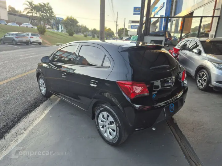 ONIX HATCH LT 1.0 8V FlexPower 5p Mec.