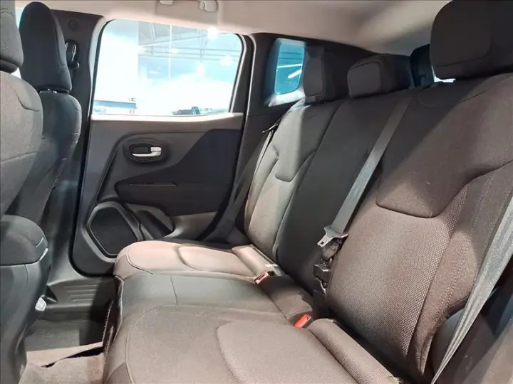 RENEGADE 1.8 16V Sport