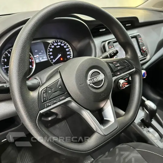 KICKS Active 1.6 16V Flex Aut.