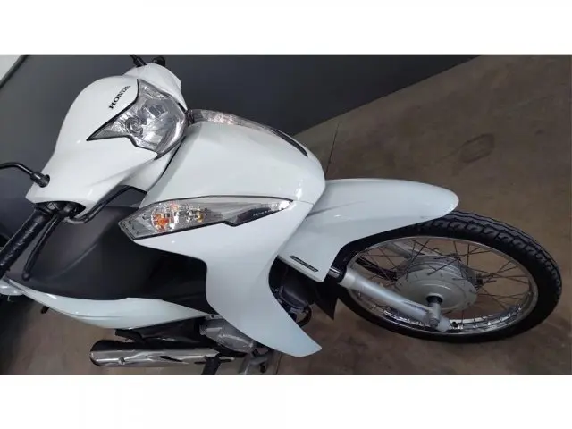 BIZ 110i - Street