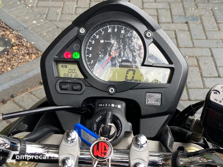 CB 600F HORNET
