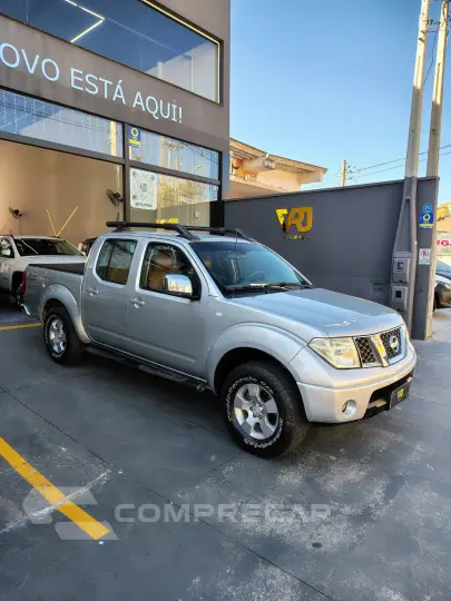 Frontier LE CD 4x4 2.5 TB Diesel Aut.