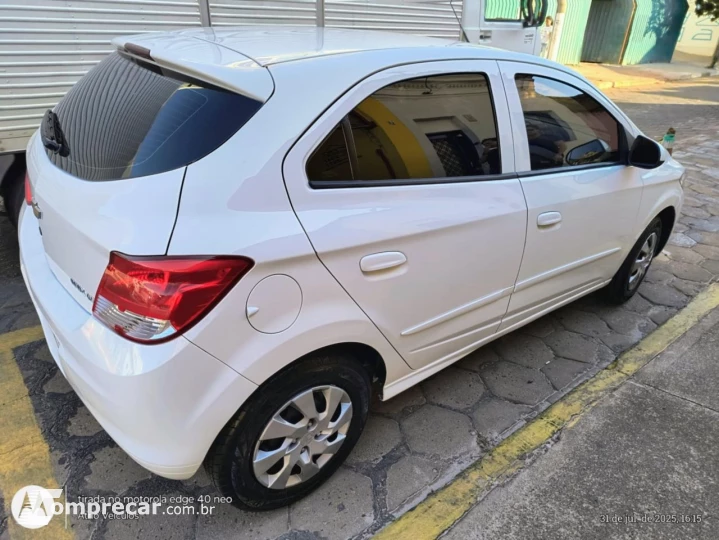 ONIX HATCH LT 1.0 8V FlexPower 5p Mec.