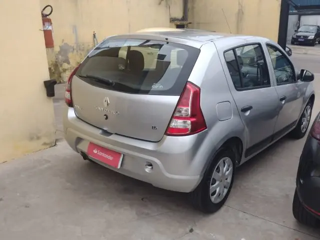 SANDERO - 1.6 EXPRESSION 8V 4P MANUAL