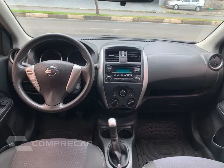 Nissan Versa SL 1.6 16V Flexstart 4P Mec.