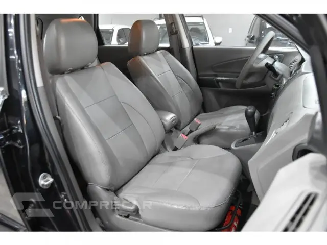 TUCSON - 2.0 MPFI GLS 16V 143CV 2WD 4P AUTOMÁTICO