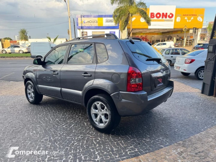 TUCSON 2.0 MPFI GLS 16V 143CV 2WD FLEX 4P AUTOMÁTICO