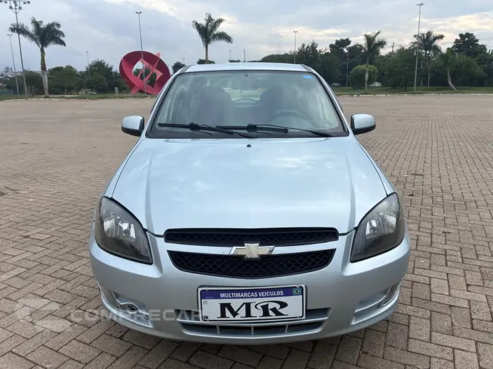 CELTA 1.0 MPFI Life 8V